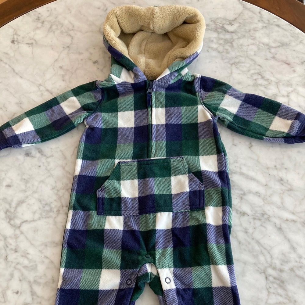 Soft, warm, fuzzy and cozy bodysuit/onsie 💙
